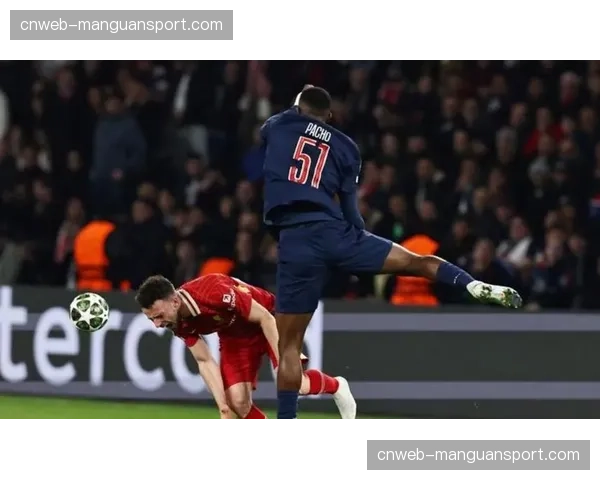 深度复盘：巴黎1-1战平拜仁，比赛中两队防守体系在区域与盯人间转换达27次